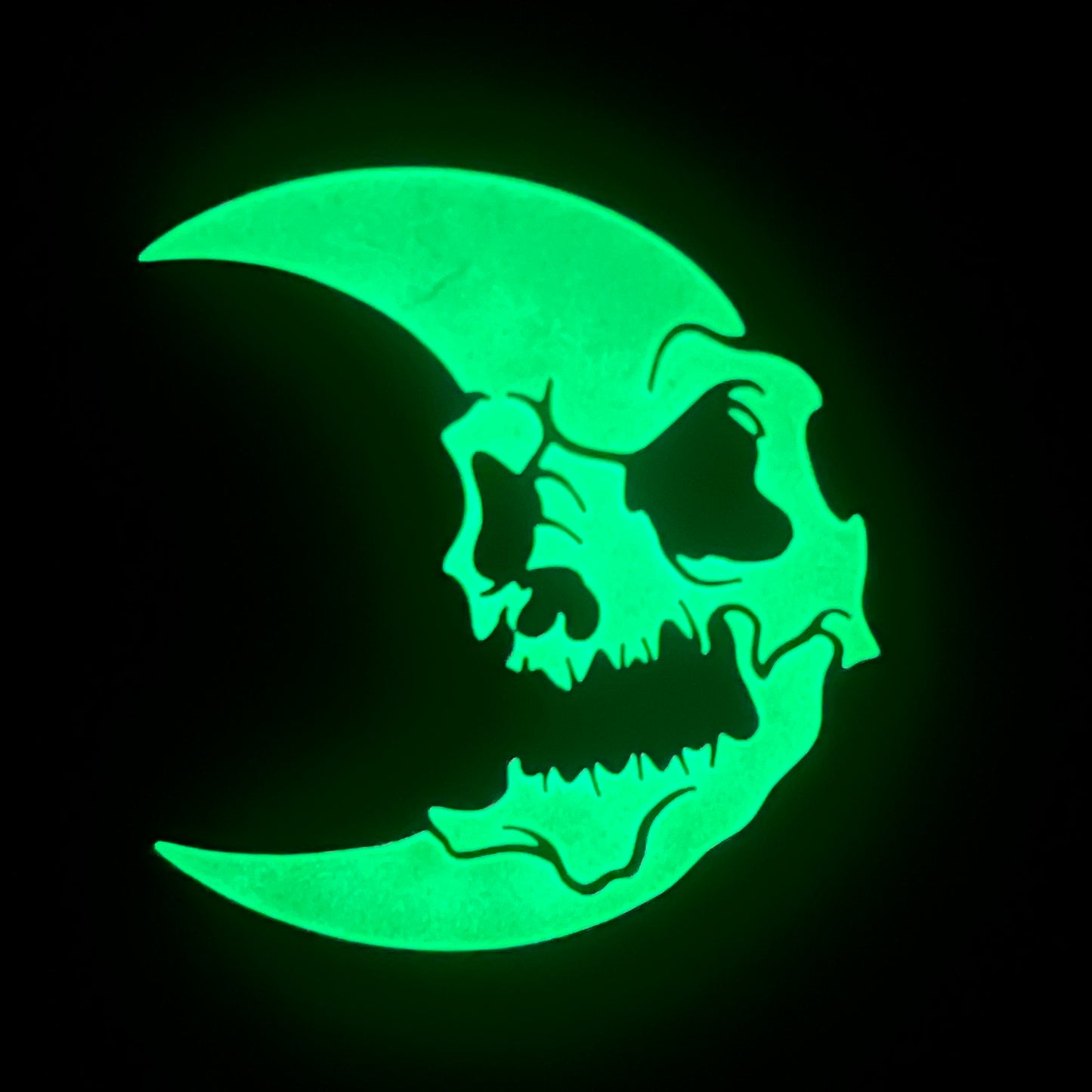 Skull moon pin glow teal edition